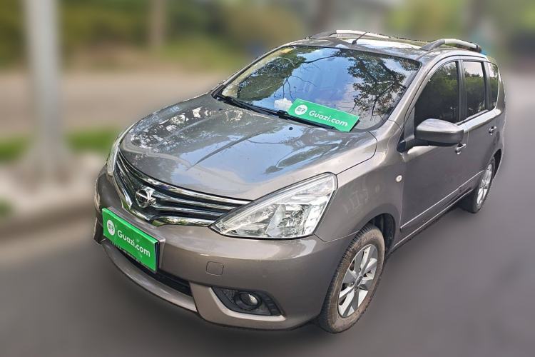 Used Nissan Livina 2015 1.6XL Manual Luxury Edition