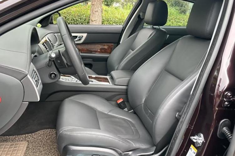 Used Jaguar XF 2014 XF 2.0T Luxury Edition