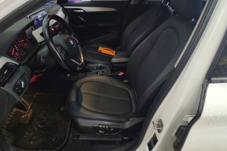 Used BMW X1 2016 sDrive18Li Fashion Model Left Front Seat