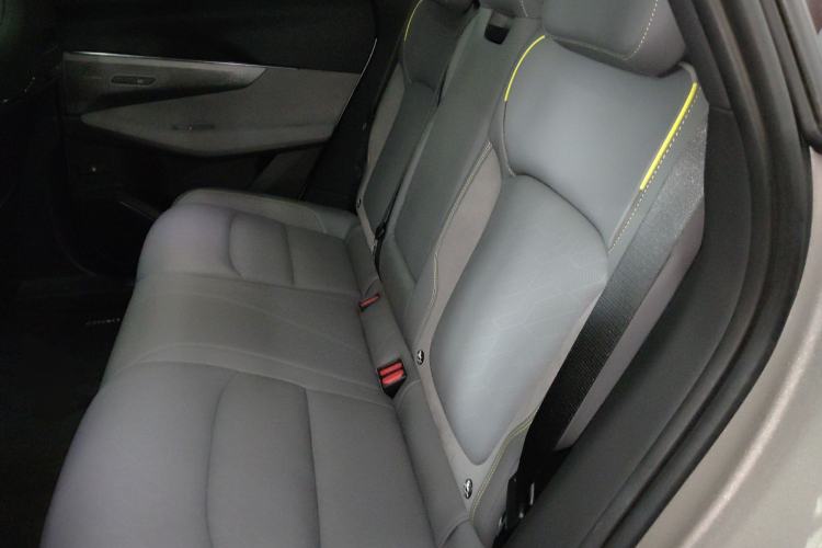 Used Lynk & Co 08 EM-P 2023 120km Long-Range Halo Interior 4