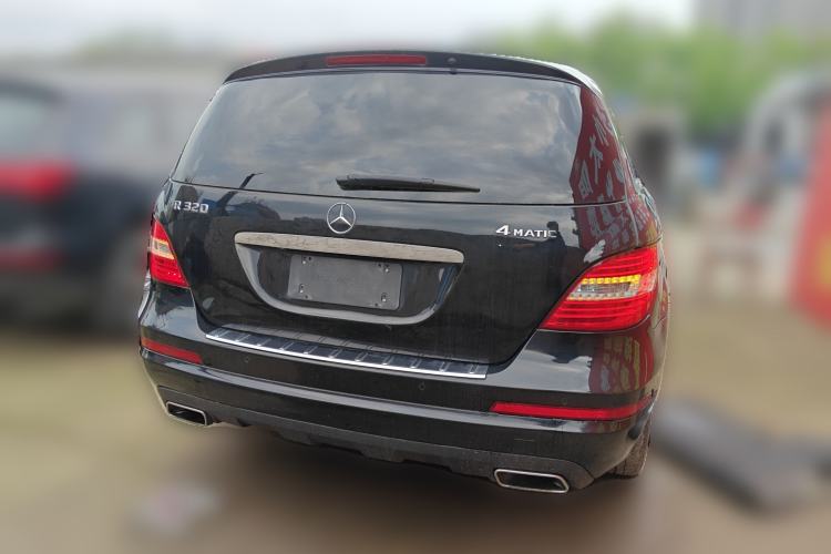 Used Mercedes-Benz R-Class 2017 R 320 4MATIC Business Edition Prestige Model Rear