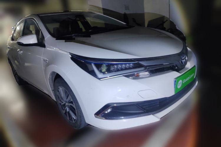 Used Toyota Corolla 2017 Revised Dual-Engine 1.8L E-CVT Elite Edition Front Right 45 Deg