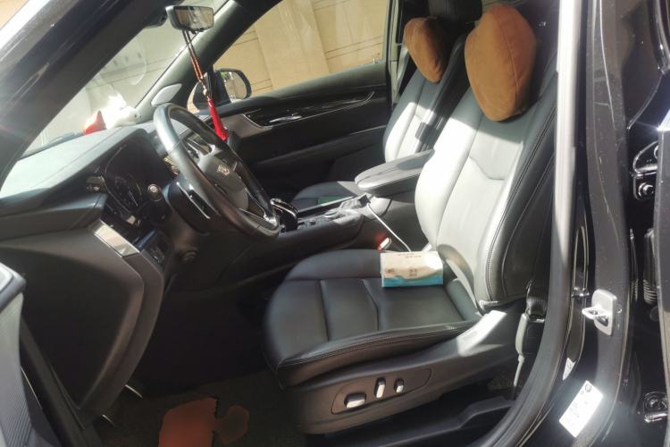 Used Cadillac XT6 2021 Revised Version 2.0T 6-Seater Four-Wheel Drive Premium Edition
