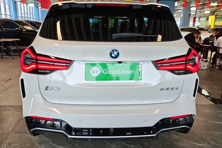 Used BMW iX3 2024 Leading Model
