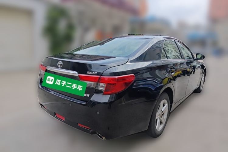 Used Toyota Reiz 2013 2.5S Elite Edition Rear Right 45 Deg
