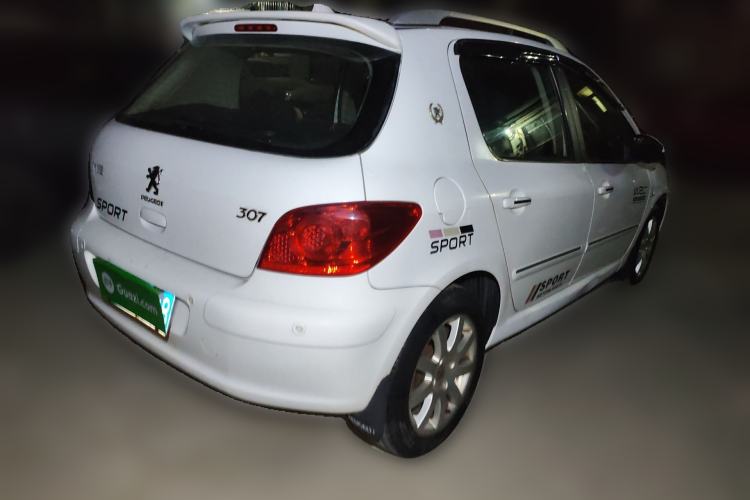 Used Peugeot 307 2013 Hatchback 1.6L Manual Comfort Edition Rear Right 45 Deg