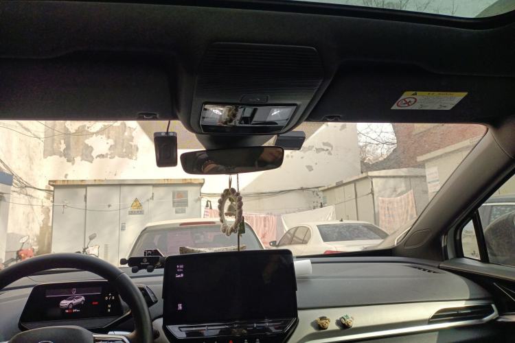 Used Volkswagen ID.4 CROZZ 2021 Long-Range Lite PRO Two-Wheel Drive Version
