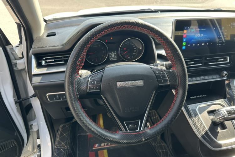 Used Haval M6 2021 PLUS 1.5T DCT Elite Smart Connectivity Model
