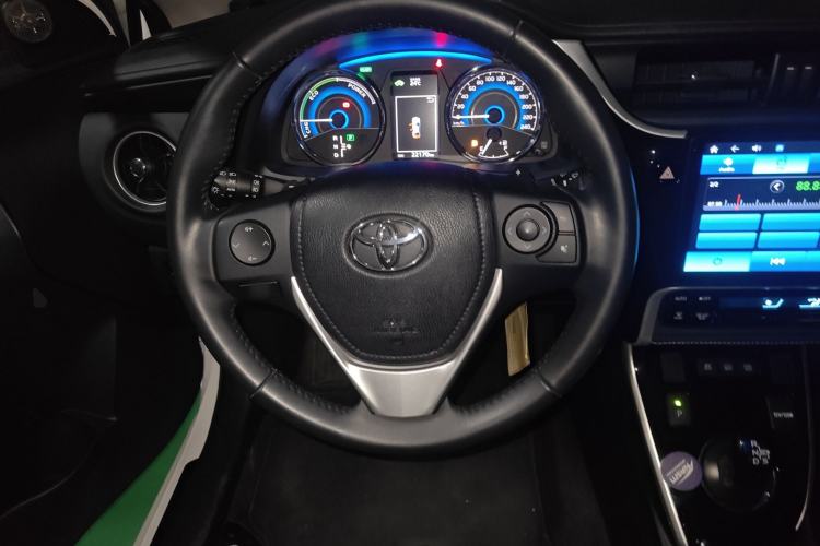 Used Toyota Corolla 2017 Revised Dual-Engine 1.8L E-CVT Elite Edition