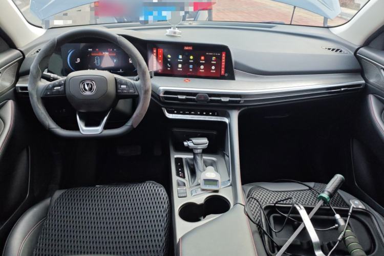 Used CHANGAN CS35PLUS 2021 Blue Whale NE 1.4T DCT Prestige Model