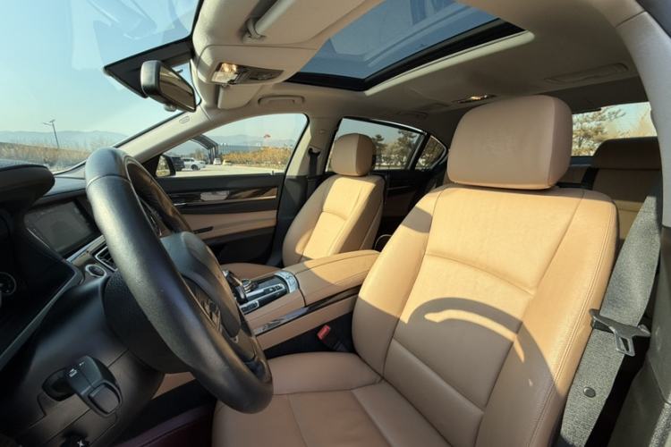 Used BMW 7 Series 2014 730Li Premium Edition