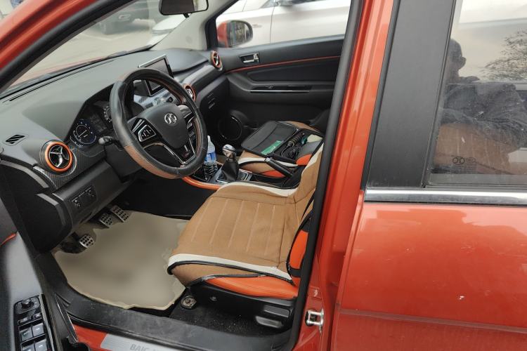 Used BAIC Senova X25 2015 1.5L manual Comfort trim level
