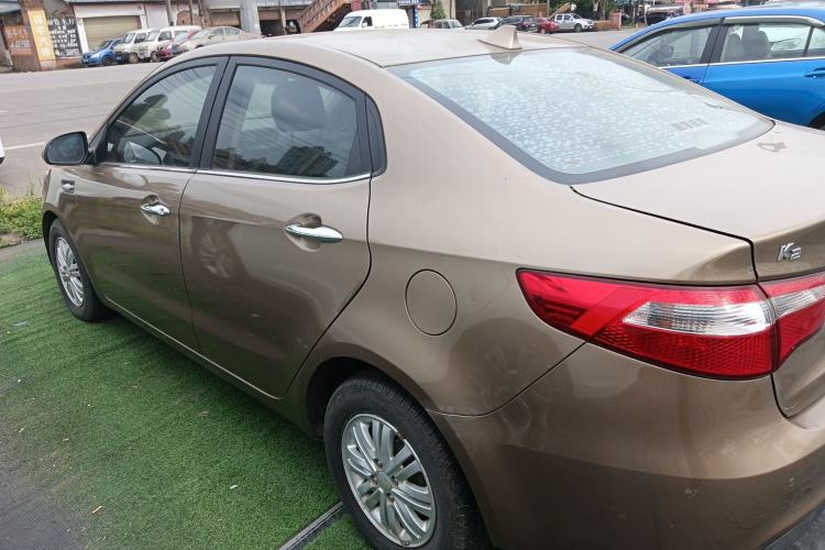 Used Kia K2 2012 Sedan 1.4L MT GLS Commemorative Edition
