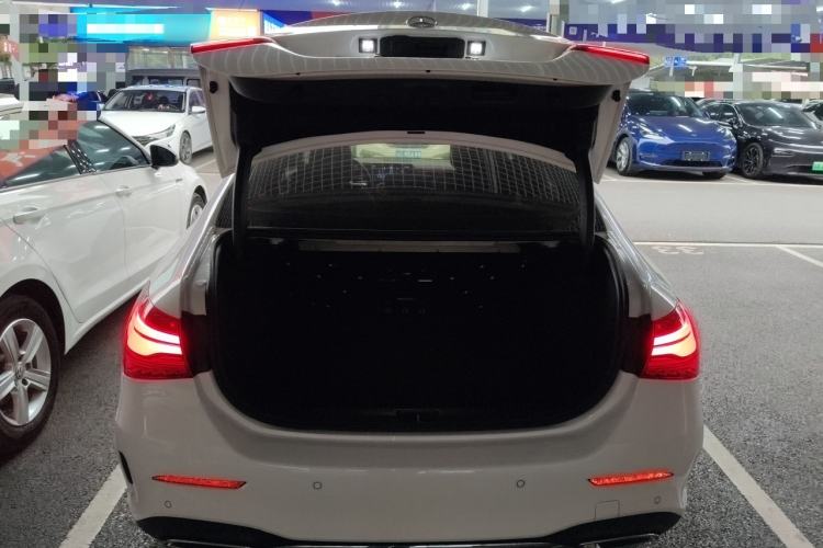 Used Mercedes-Benz A-Class 2024 A 200 L Fashion Model
