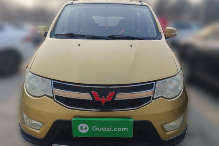 Used Wuling Hongguang 2014 1.5L S Luxury Model
