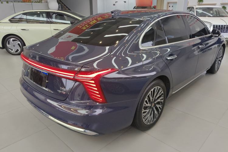 Used Hongqi H5 2024 2.0T Automatic Smart Connect Flagship Edition Rear Right 45 Deg