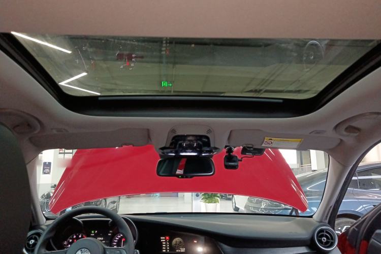 Used Alfa Romeo Giulia 2017 2.0T 200HP Luxury Edition