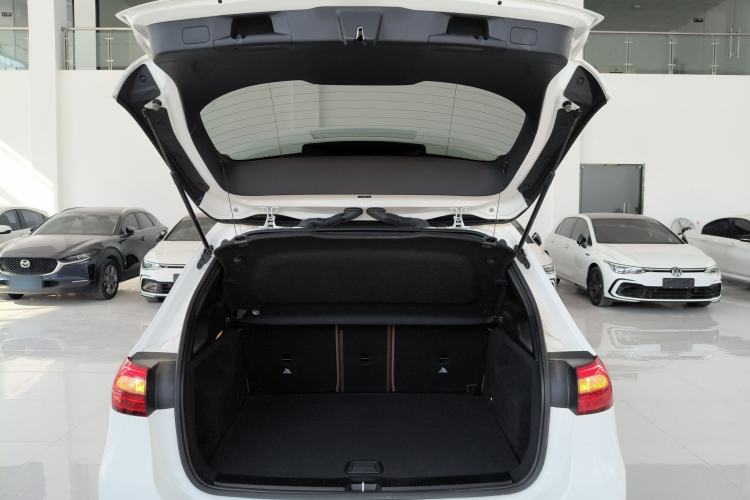 Used Mercedes-Benz B-Class 2021 B 180 Fashion Model