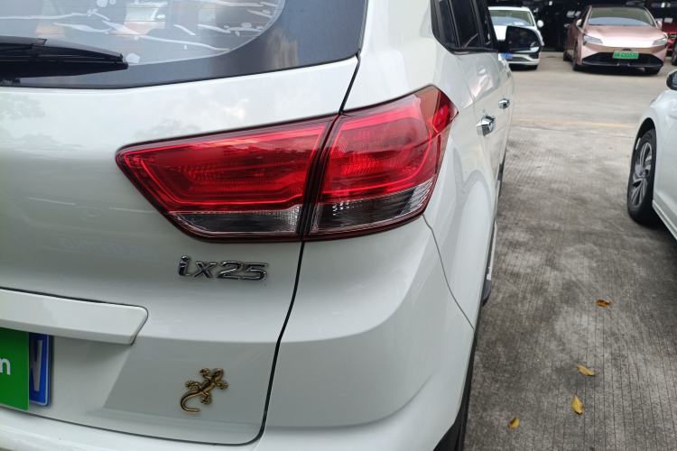 Used Hyundai ix25 2017 1.6L Automatic Smart Version Right Rear Taillight