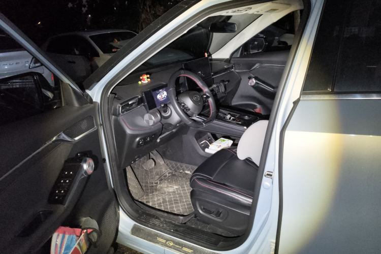 Used GAC Trumpchi EMKOO 2022 1.5T Supernova Pro Edition Driver Seat