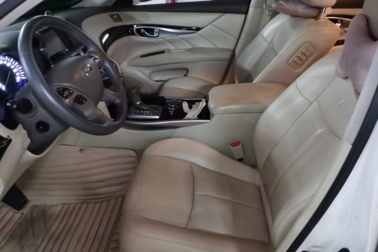 Used Infiniti Q70 2013 Q70L 2.5L Elegance Edition Left Front Seat