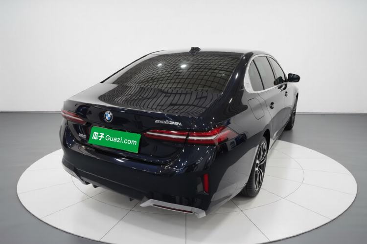 Used BMW i5 2024 eDrive 35L M Sport Package
