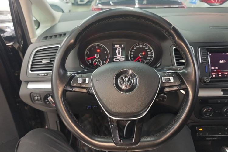 Used Volkswagen Sharan 2018 380TSI Comfort Edition 7-Seater
