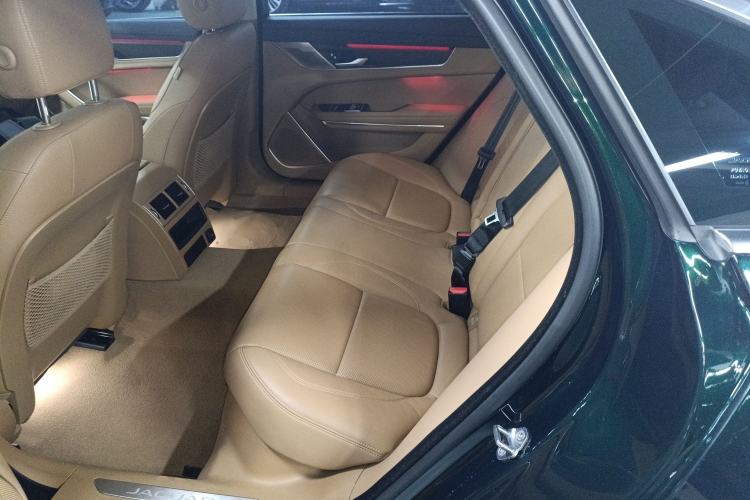 Used Jaguar XFL 2024 2.0T P250 Two-Wheel Drive Prestige Luxury Edition