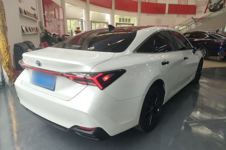 Used Toyota Avalon 2022 Dual-Engine 2.5L XLE Premium Edition
