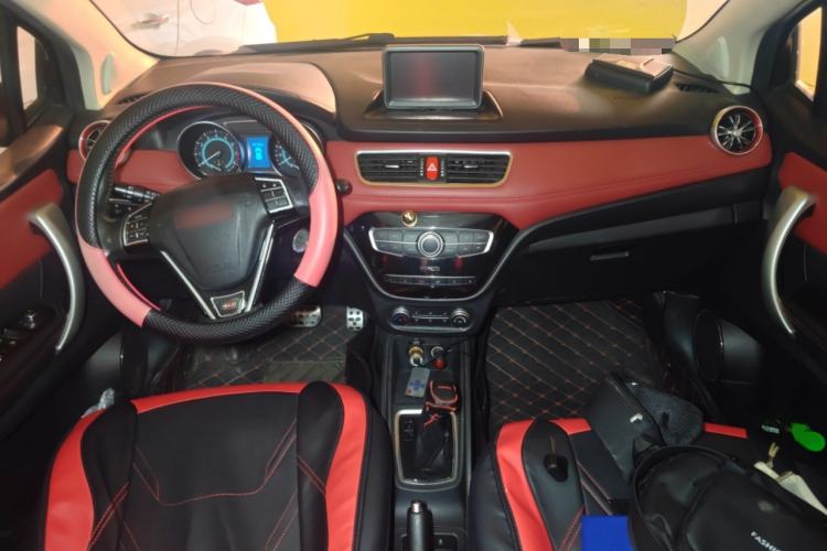 Used Haval H1 2015 1.5L AMT Luxury Model
