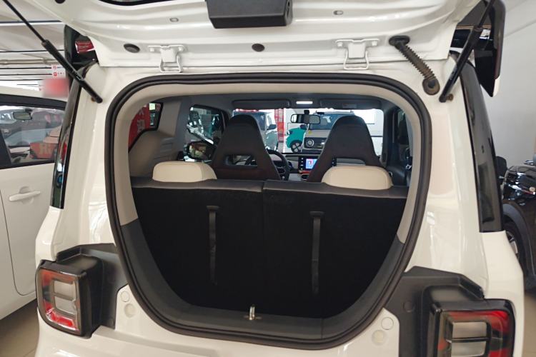 Used Geely Galaxy Panda 2025 210km Panda Kart Trunk