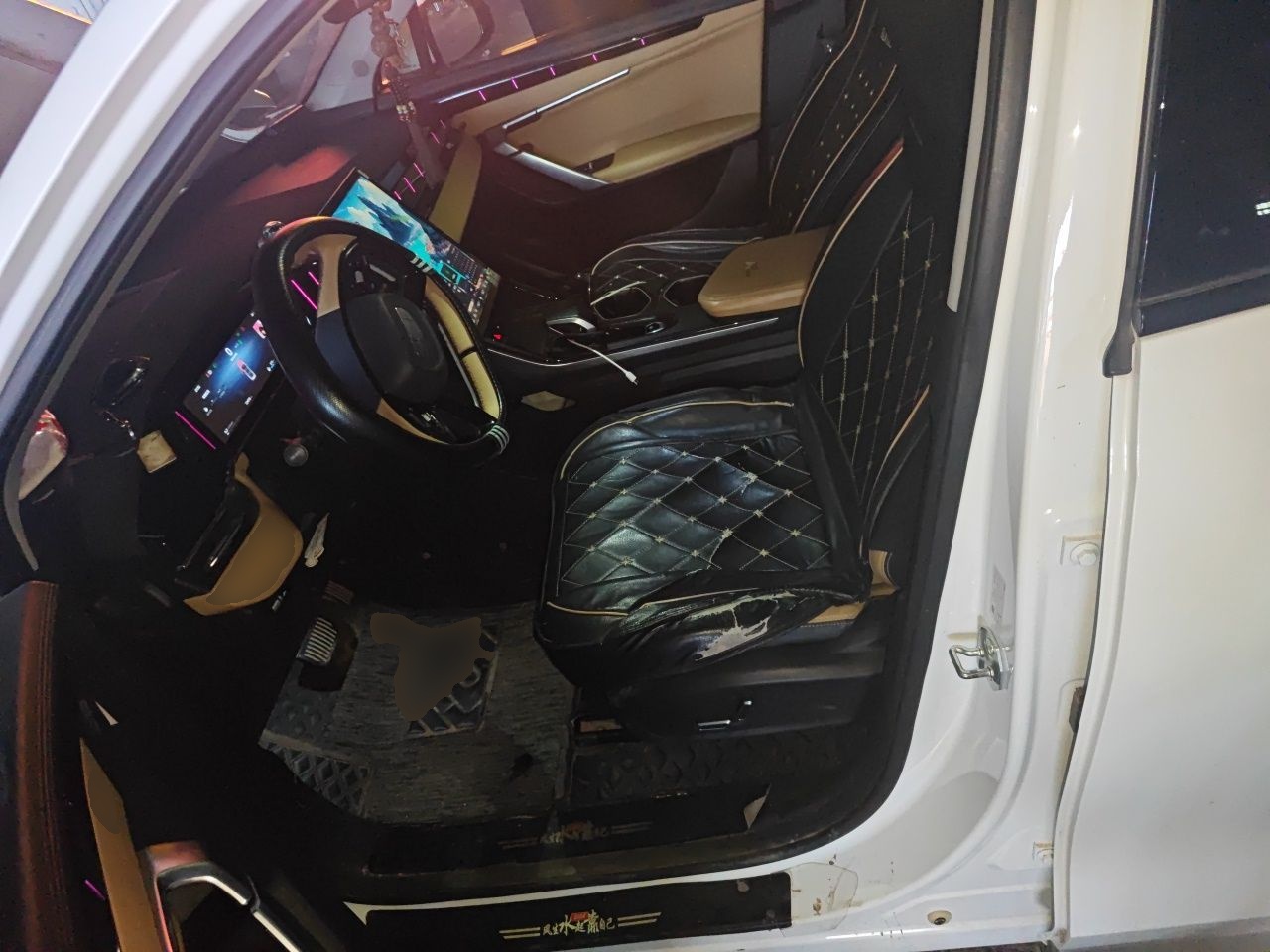 Geely Auto FX11 2023 1.5TD DCT Prestige Edition — снимка 16