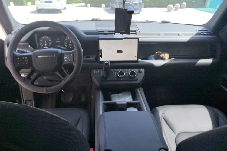 Used Land Rover Defender 2025 110 3.0T P400 Dark Edition