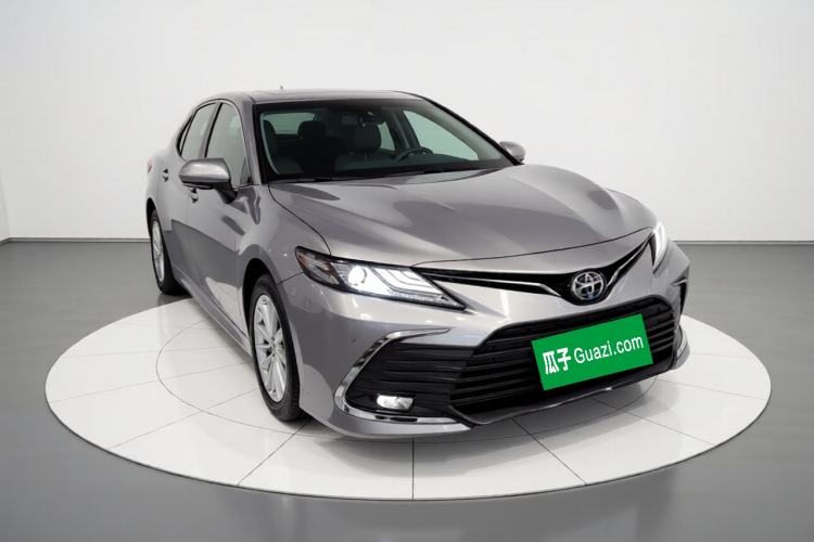 Used Toyota Camry 2021 2.0G Luxury Edition
