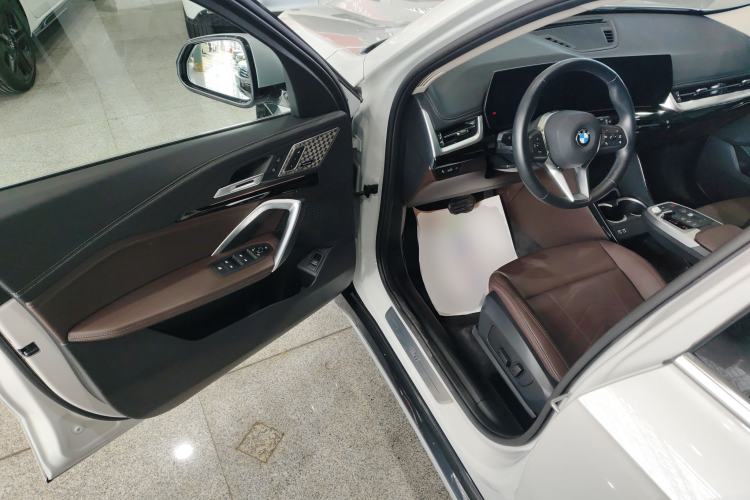 Used BMW X1 2023 sDrive25Li X Design Package Driver Seat