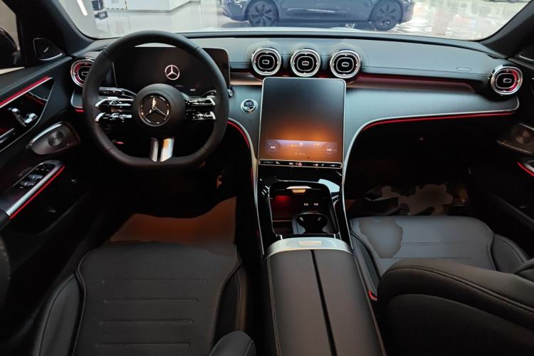 Used Mercedes-Benz C-Class 2024 Second Facelift C 260 L Starry Night Sport Edition
