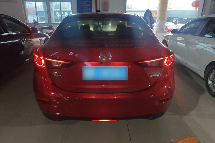 Used Mazda 3 Axela 2017 Sedan 1.5L Automatic Luxury Model Emission Standard China V