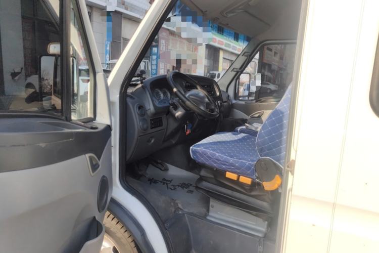Used Iveco Power Daily 2012 2.5T-A32 Base Version