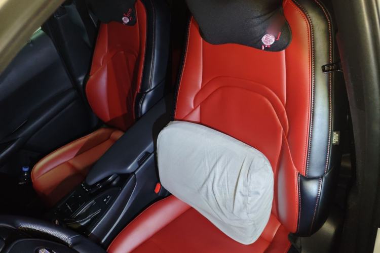 Used Lexus UX 2019 260h Explore-Cool Edition China V Standard Left Front Seat