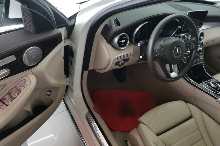 Used Mercedes-Benz C-Class 2016 C 200 L