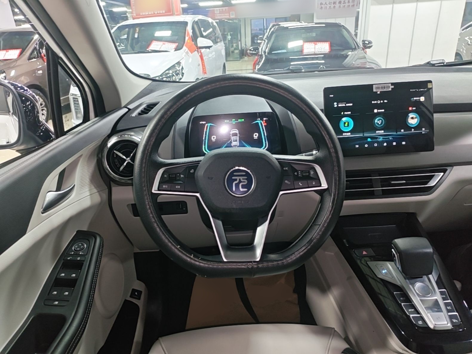 BYD Yuan Pro 2021 401 km Luxury Version — снимка 13