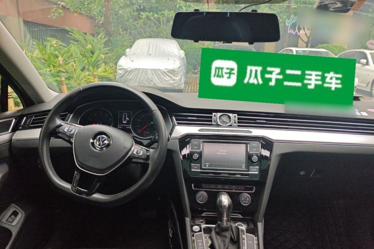 Used Volkswagen Magotan 2019 330TSI DSG Leading Model China VI Standard