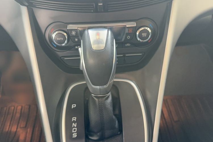 Used Ford Kuga 2015 1.5L GTDi Two-Wheel Drive Fashion Edition
