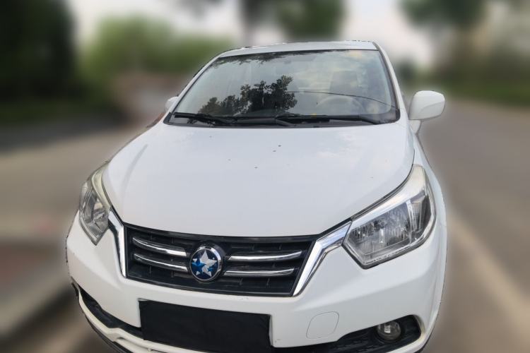 Used Venucia D50 2016 1.6L Manual Elite Edition
