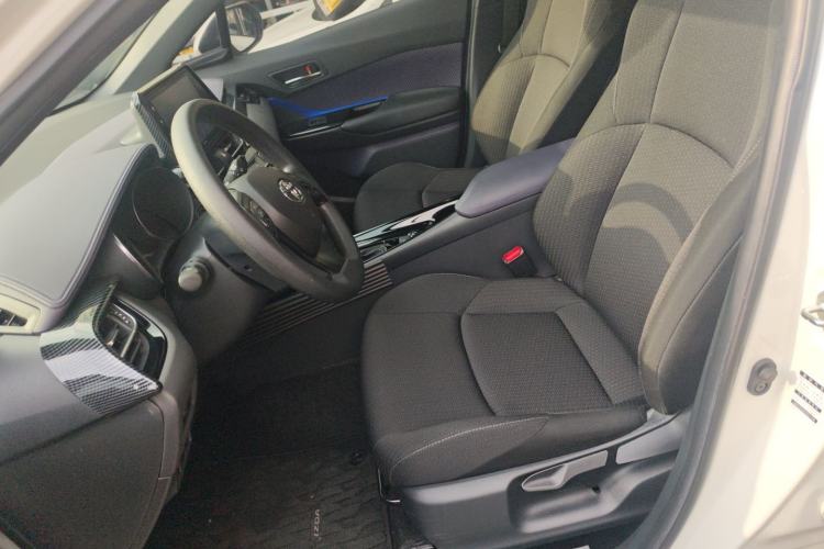 Used Toyota IZOA 2021 2.0L Yichi SPORT