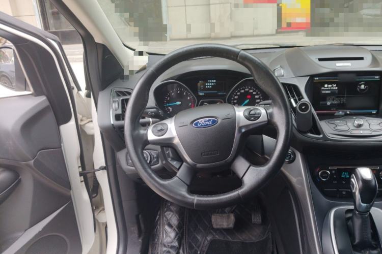 Used Ford Kuga 2015 1.5L GTDi Four-Wheel-Drive Elite Model Steering Wheel