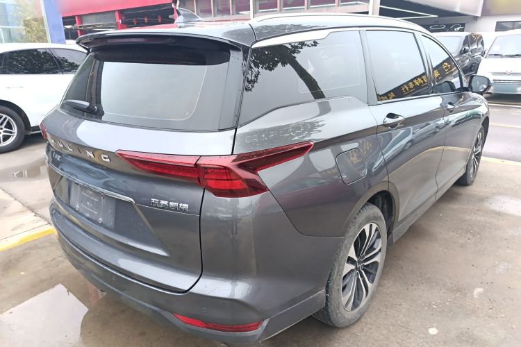 Used Wuling Victory 2020 1.5T CVT Flagship Edition Rear Right 45 Deg