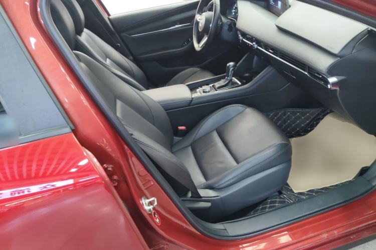 Used Mazda 3 Axela 2021 2.0L Automatic Zhiya Edition Right Front Seat