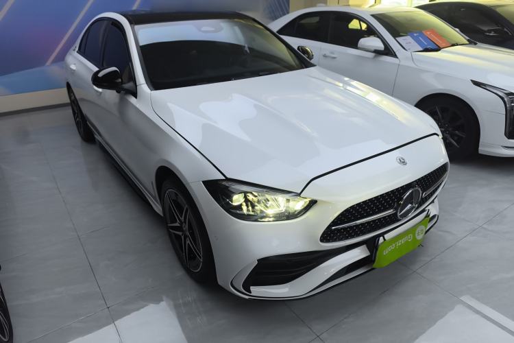 Used Mercedes-Benz C-Class 2023 Restyled C 260 L Night Edition Sports Version Front Right 45 Deg