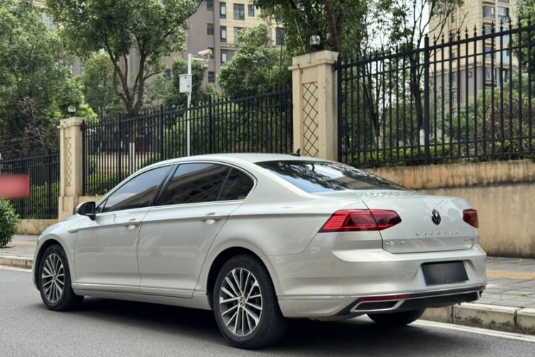 Used Volkswagen Magotan 2020 330TSI DSG Luxury Edition